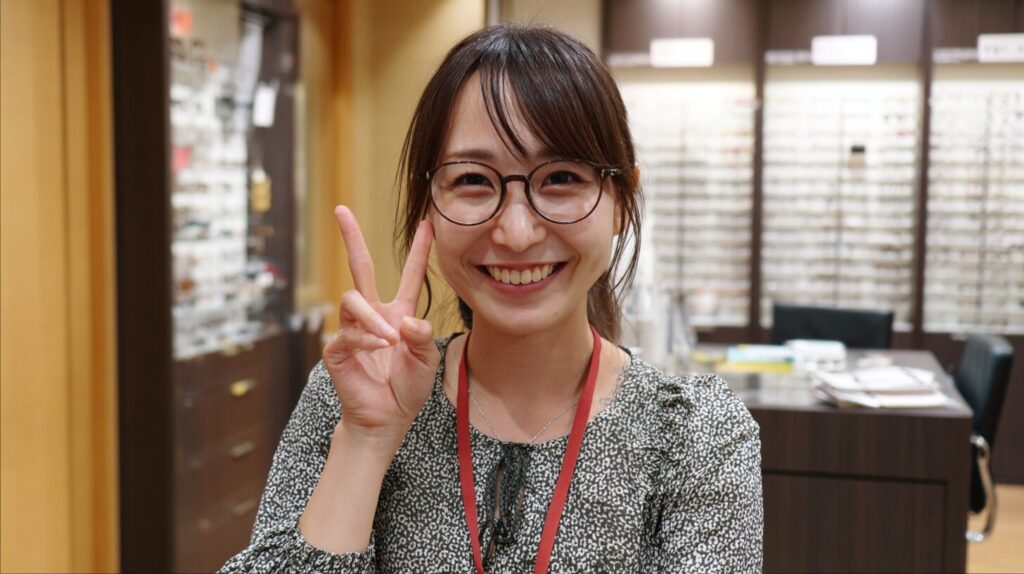 眼鏡市場のクーポンを使い賢くメガネを購入する日本人